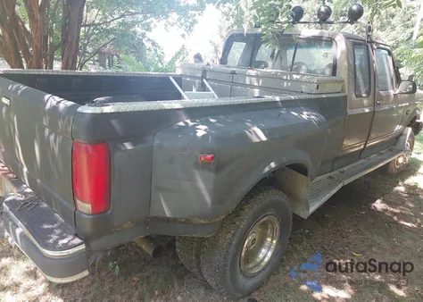 1993 Ford F250 z USA, uszkodzony, nr VIN 1FTHX26M5PKB14658